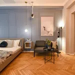 Modern - Central With Wall Projector Near Radisson * Бухарест
