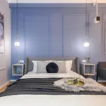 Modern - Central With Wall Projector Near Radisson Apartamento
