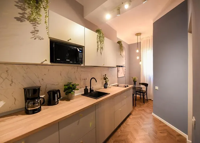 아파트 Modern - Central With Wall Projector Near Radisson *