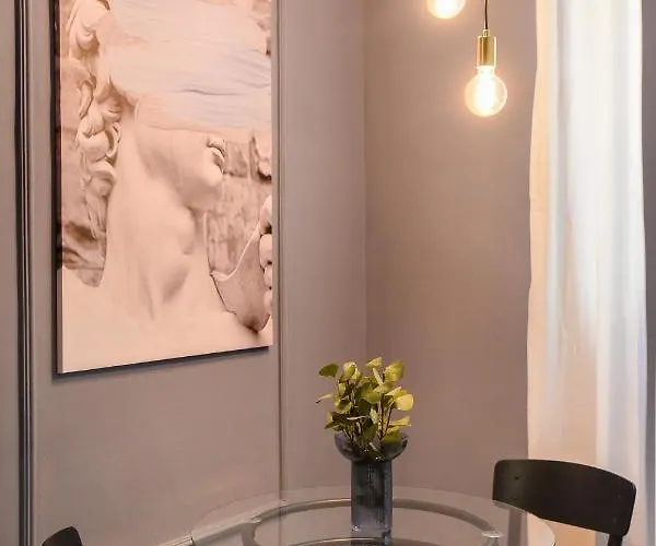 شقة Modern - Central With Wall Projector Near Radisson *