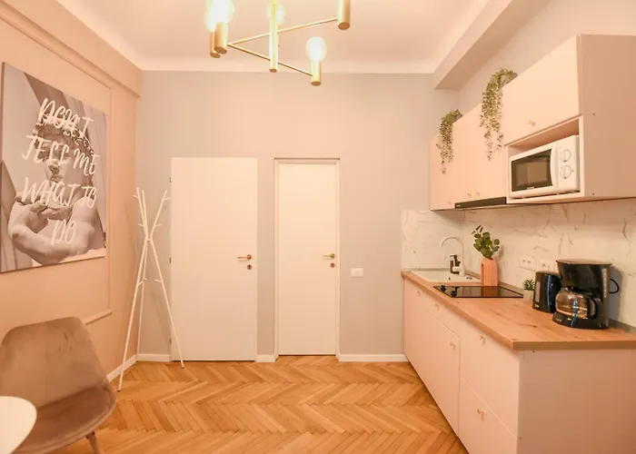 아파트 Modern - Central With Wall Projector Near Radisson 부쿠레슈티